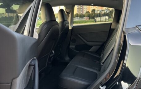 Tesla Model Y I, 2023 год, 2 990 000 рублей, 4 фотография