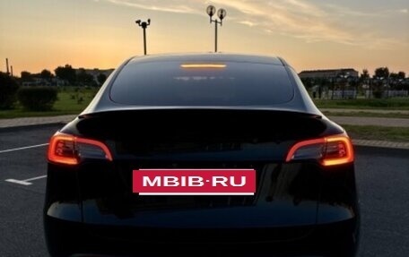 Tesla Model Y I, 2023 год, 2 990 000 рублей, 11 фотография