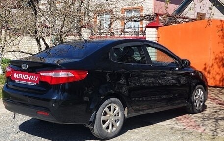 KIA Rio III рестайлинг, 2012 год, 750 000 рублей, 3 фотография