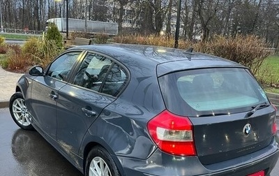BMW 1 серия, 2007 год, 700 000 рублей, 1 фотография