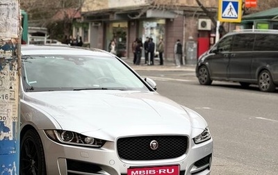 Jaguar XE I рестайлинг, 2015 год, 2 100 000 рублей, 1 фотография