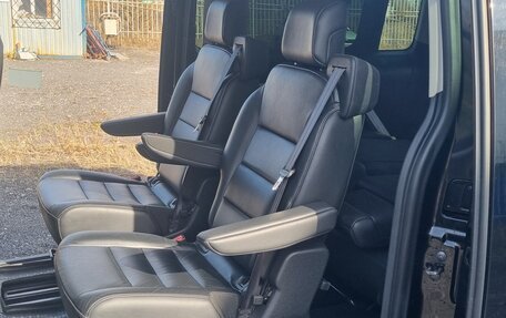 Peugeot Traveller I, 2018 год, 2 500 000 рублей, 15 фотография