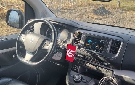 Peugeot Traveller I, 2018 год, 2 500 000 рублей, 12 фотография