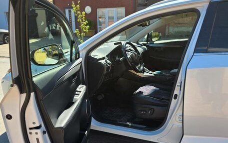 Lexus NX I, 2017 год, 3 000 000 рублей, 6 фотография