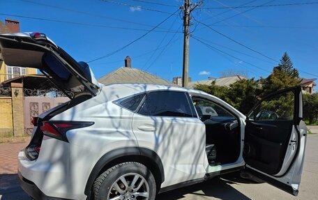 Lexus NX I, 2017 год, 3 000 000 рублей, 3 фотография