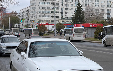 Toyota Crown, 1994 год, 540 000 рублей, 2 фотография