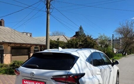 Lexus NX I, 2017 год, 3 000 000 рублей, 11 фотография