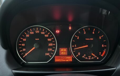 BMW 1 серия, 2007 год, 700 000 рублей, 7 фотография