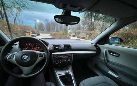 BMW 1 серия, 2007 год, 700 000 рублей, 6 фотография