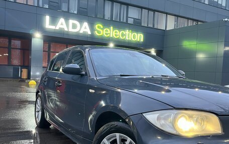 BMW 1 серия, 2007 год, 700 000 рублей, 11 фотография