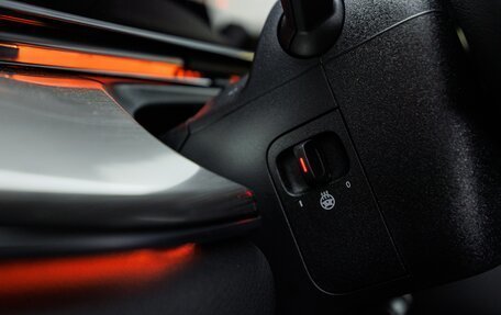 Mercedes-Benz V-Класс, 2026 год, 14 850 000 рублей, 15 фотография