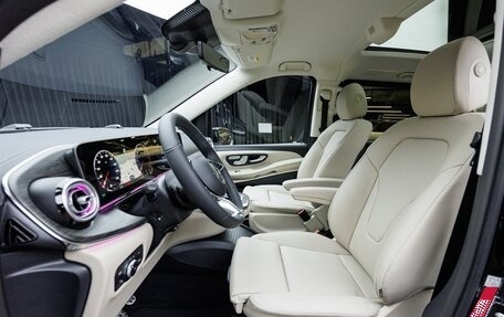 Mercedes-Benz V-Класс, 2025 год, 14 720 000 рублей, 11 фотография