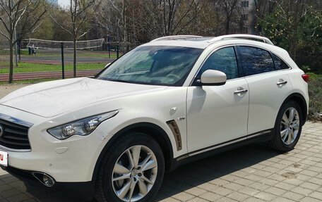 Infiniti QX70, 2016 год, 2 250 000 рублей, 5 фотография
