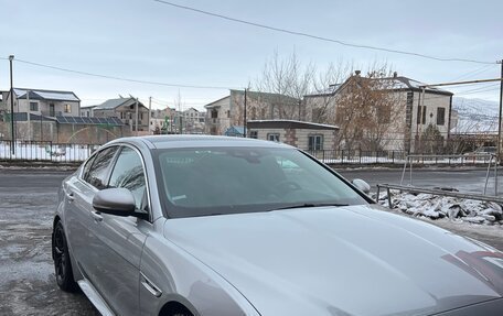 Jaguar XE I рестайлинг, 2015 год, 2 100 000 рублей, 7 фотография