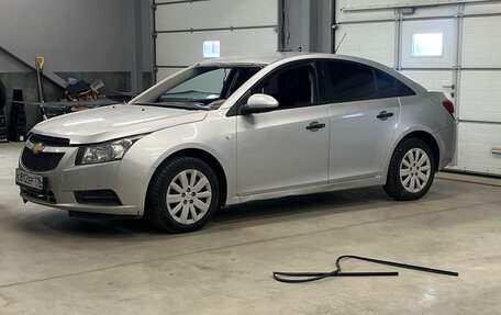 Chevrolet Cruze II, 2012 год, 600 000 рублей, 4 фотография