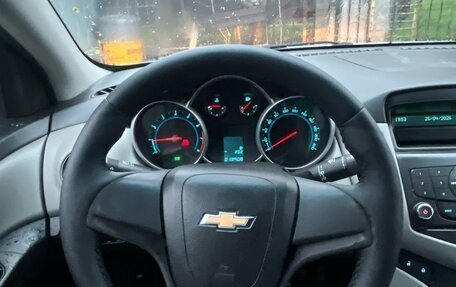 Chevrolet Cruze II, 2012 год, 600 000 рублей, 5 фотография