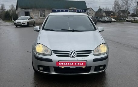 Volkswagen Golf V, 2005 год, 350 000 рублей, 2 фотография