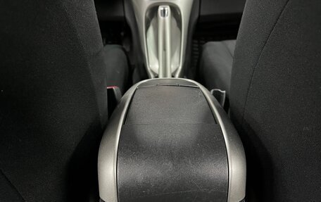 Toyota Auris II, 2009 год, 809 000 рублей, 17 фотография