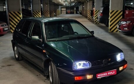Volkswagen Golf III, 1997 год, 300 000 рублей, 1 фотография
