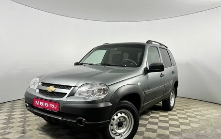 Chevrolet Niva I рестайлинг, 2019 год, 950 000 рублей, 1 фотография