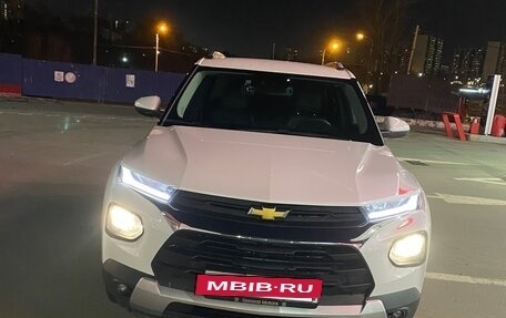 Chevrolet TrailBlazer, 2022 год, 1 950 000 рублей, 4 фотография