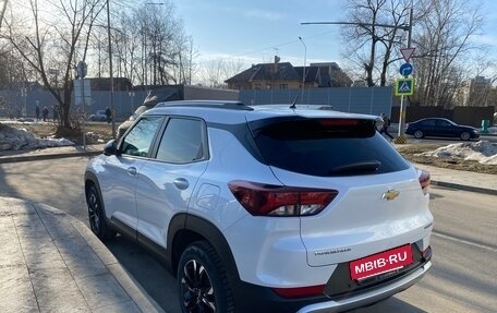 Chevrolet TrailBlazer, 2022 год, 1 950 000 рублей, 3 фотография