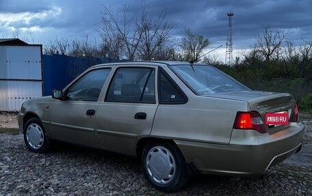 Daewoo Nexia I рестайлинг, 2011 год, 220 000 рублей, 4 фотография