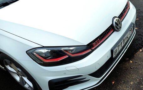 Volkswagen Golf GTI VII, 2020 год, 2 850 000 рублей, 2 фотография