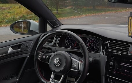 Volkswagen Golf GTI VII, 2020 год, 2 850 000 рублей, 13 фотография