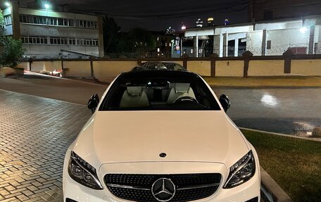 Mercedes-Benz C-Класс, 2017 год, 3 600 000 рублей, 5 фотография