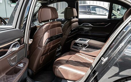 BMW 7 серия, 2020 год, 7 745 000 рублей, 15 фотография