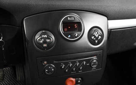 Renault Clio III, 2006 год, 649 000 рублей, 13 фотография