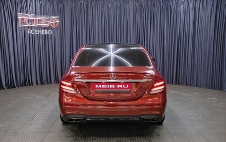 Mercedes-Benz E-Класс AMG, 2017 год, 6 000 000 рублей, 6 фотография