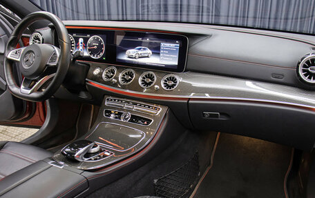 Mercedes-Benz E-Класс AMG, 2017 год, 6 000 000 рублей, 11 фотография