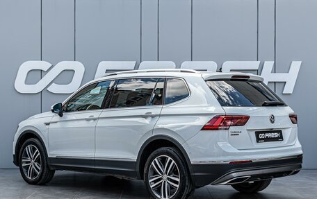 Volkswagen Tiguan II, 2020 год, 3 570 000 рублей, 2 фотография