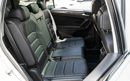 Volkswagen Tiguan II, 2020 год, 3 570 000 рублей, 7 фотография