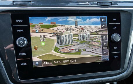 Volkswagen Tiguan II, 2020 год, 3 570 000 рублей, 17 фотография