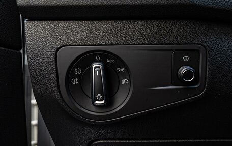 Volkswagen Tiguan II, 2020 год, 3 570 000 рублей, 21 фотография