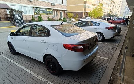 KIA Rio III рестайлинг, 2012 год, 875 000 рублей, 4 фотография