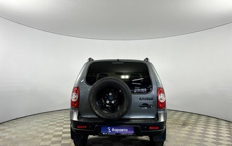 Chevrolet Niva I рестайлинг, 2019 год, 950 000 рублей, 4 фотография