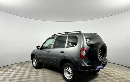 Chevrolet Niva I рестайлинг, 2019 год, 950 000 рублей, 3 фотография