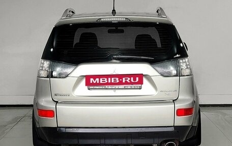 Mitsubishi Outlander III рестайлинг 3, 2008 год, 960 000 рублей, 3 фотография