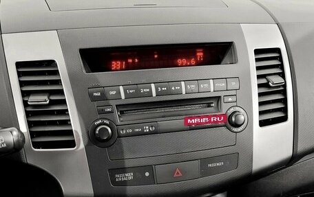 Mitsubishi Outlander III рестайлинг 3, 2008 год, 960 000 рублей, 7 фотография