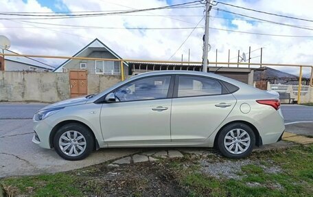 Hyundai Solaris II рестайлинг, 2019 год, 1 387 654 рублей, 4 фотография