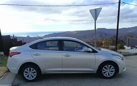 Hyundai Solaris II рестайлинг, 2019 год, 1 387 654 рублей, 6 фотография