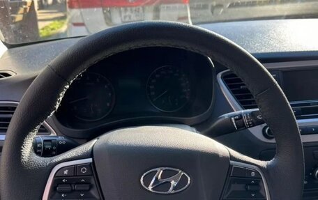 Hyundai Solaris II рестайлинг, 2019 год, 1 387 654 рублей, 10 фотография