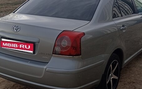 Toyota Avensis III рестайлинг, 2008 год, 700 000 рублей, 7 фотография