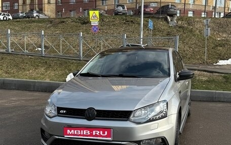 Volkswagen Polo VI (EU Market), 2016 год, 1 100 000 рублей, 1 фотография