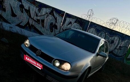 Volkswagen Golf IV, 2000 год, 320 000 рублей, 2 фотография