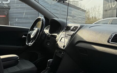 Volkswagen Polo VI (EU Market), 2016 год, 1 100 000 рублей, 6 фотография